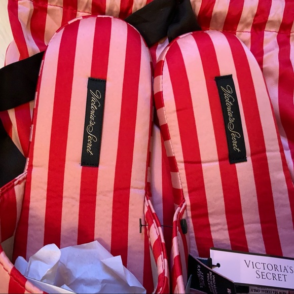 Victoria’s Secret Striped Slippers NWT 7-8 Medium - Picture 5 of 9